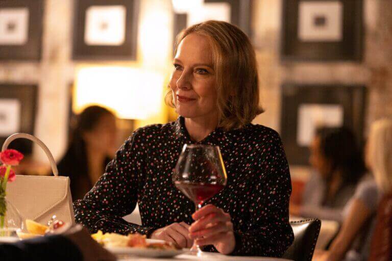 Amy Ryan's gives a great performance in Only Murders in the Building.